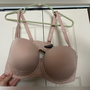 Torrid Strapless/convertible bra